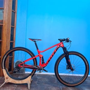 Bicicleta Scott Spark naranja talla S